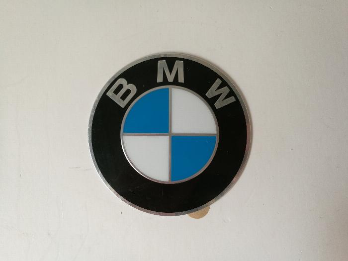 BMW 36 13 6 758 569 - Emblem, hubcap www.avaruosad.ee