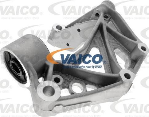 VAICO V10-5127 - Stub Axle, wheel suspension www.avaruosad.ee