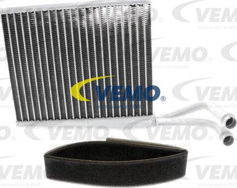 Vemo V30-61-0012 - Heat Exchanger, interior heating www.avaruosad.ee