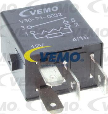 Vemo V30-71-0032 - Relee, Kütusepump www.avaruosad.ee