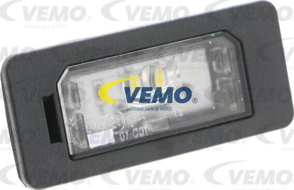 Vemo V20-84-0013 - Licence Plate Light www.avaruosad.ee