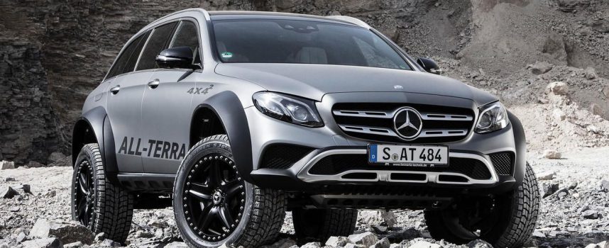 Mercedes showed the E-Klasse All-Terrain 4×4 station wagon with a clearance of 42 cm