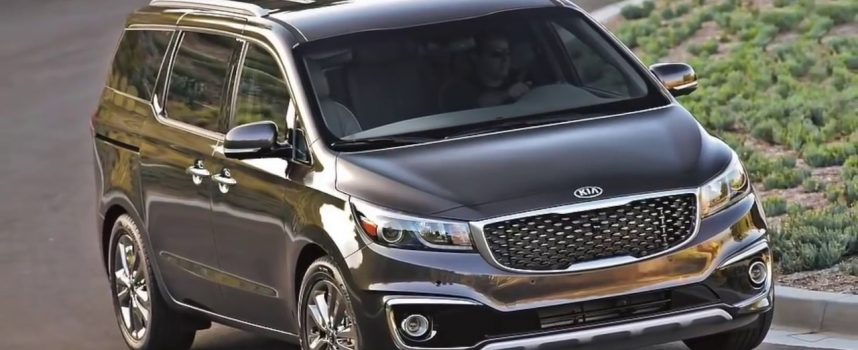 Kia Carnival 2018-ietilpigs un daudzfunkcionals minivens