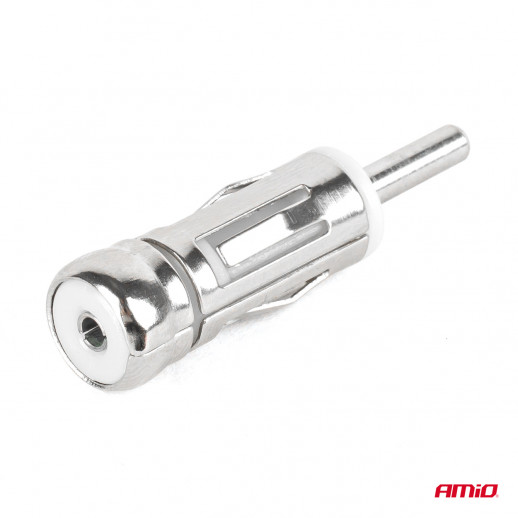 Auton antennisovitin DIN ISO Amio
