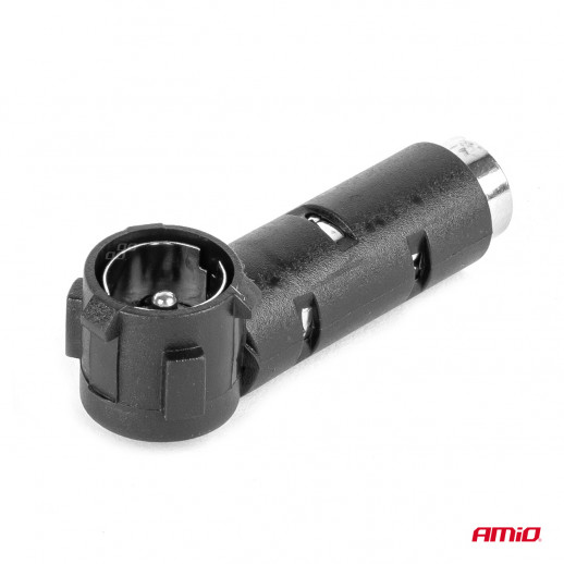 Auton antennisovitin DIN ISO Amio