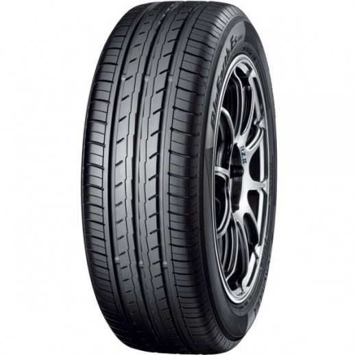 165/70R14 Yokohama Bluearth Es32
